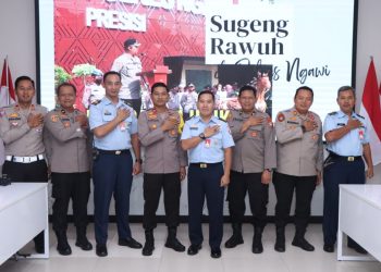 Perkuat Sinergitas, TNI beri Kejutan ke Polres Ngawi
