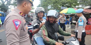 Kabid Humas Polda Jabar : Dalam Ops Patuh Lodaya 2023, Polisi hentikan motor yang lewat. Ada apa?*