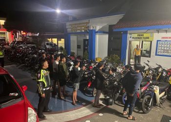 Sebanyak 51 Sepeda Motor dan 4 unit Mobil Terjaring Dalam Razia Operasi Patuh Yang Di Gelar Satlantas Polres  Blitar Kota.