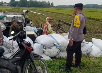 Jaga Kamtibmas, Polsek Mantingan Ngawi Tampung Aspirasi Petani