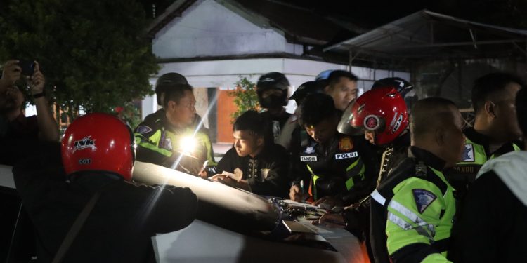 Polres Blitar Kota Amankan Belasan Motor Brong saat Pengesahan Anggota PSHT di Kota Blitar