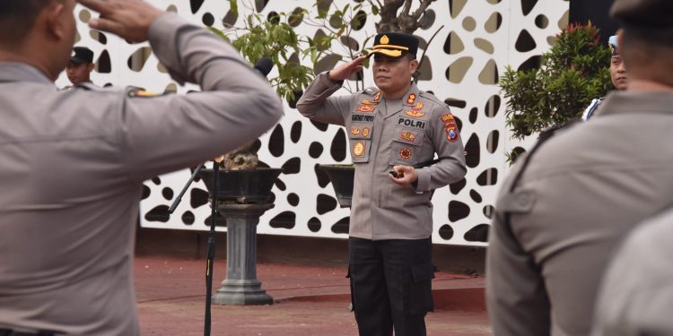 Pimpin Apel Pagi, Kapolres Trenggalek Prioritaskan Bangun Soliditas Internal Dan Eksternal.
