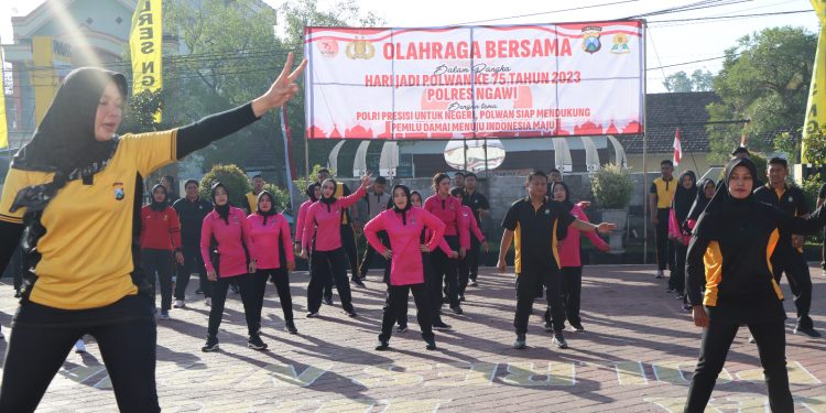 Peringati Hari Jadi Polwan RI ke-75, Polres Ngawi gelar Senam Bersama