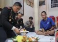 Kabid Humas Polda Jabar : Kapolres Merayakan Kemerdekaan Bersama Para Tahanan*