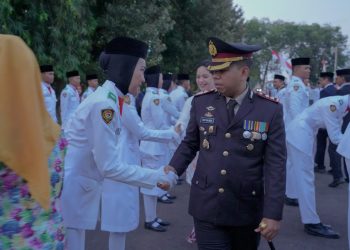 Bupati Dan Kapolres Batang Beri Apresiasi Paskibraka Jalankan Tugas Dengan Baik