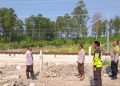 HINDARI KECELAKAAN, POLDA JABAR HIMBAU ANAK – ANAK JANGAN BERMAIN LAYANG – LAYANG DI SEKITAR PROYEK KERETA CEPAT