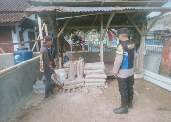 Kabid Humas Polda Jabar : Polisi Beri Imbauan Bahaya TPPO Ke Warga Di Desa Selamanik*