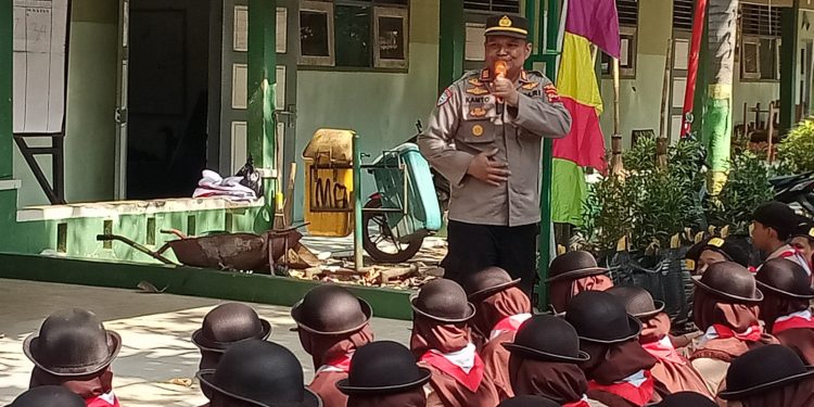 Satbinmas Polres Batang Gelar Sosialisasi Saka Bhayangkara di MAN Batang