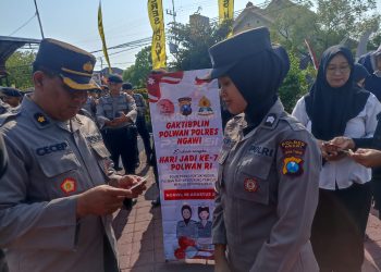 Polwan Polres Ngawi Melakukan Gaktiplin Serentak