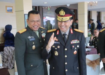 WAKAPOLDA JABAR HADIRI PELANTIKAN PERWIRA AD DI BANDUNG