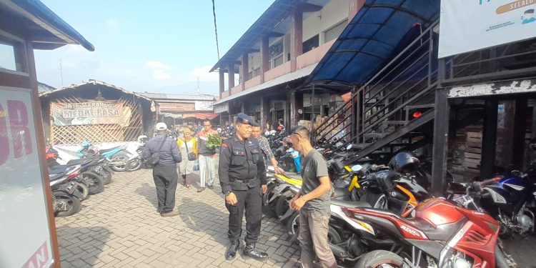 Kabid Humas Polda Jabar : Polisi  Selidiki Penyebab Kebakaran Pasar Sadang Serang