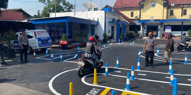 Satlantas Polres Blitar Kota Ubah Lintasan Ujian Praktek SIM, Tak ada Lagi Zig-zag dan Angka 8