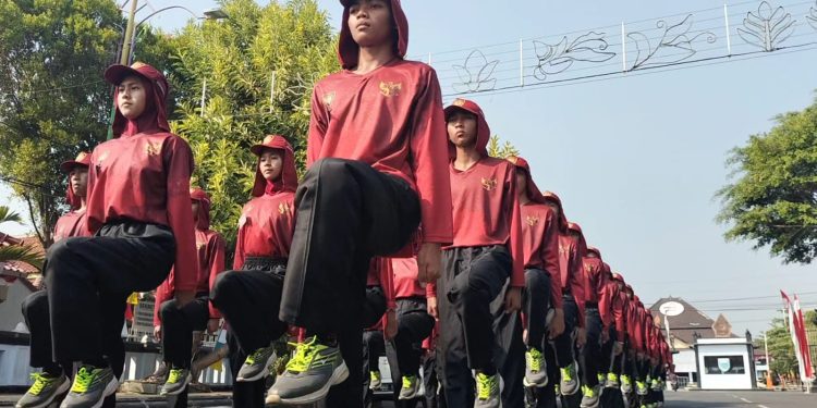 Paskibraka Kabupaten Batang Jalani Latihan Intensif Jelang HUT ke -78 RI