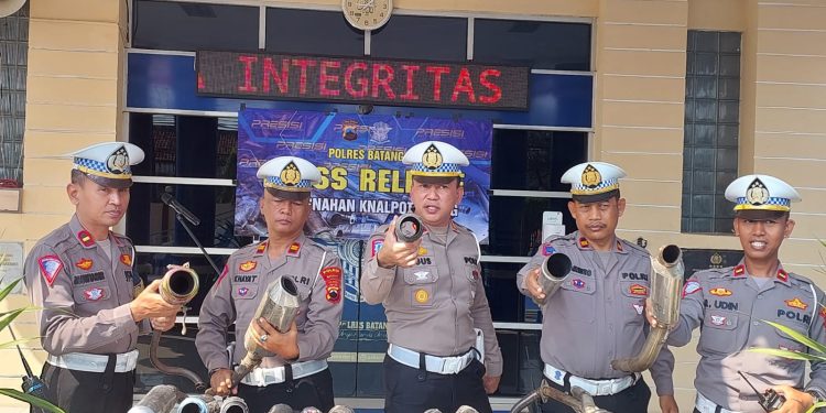 Edukasi dan Penindakan: Satlantas Polres Batang Berantas Kendaraan Bermotor Berknalpot Brong