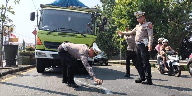 Pasca Kecelakaan di Jalur Pantura, Satlantas Batang Waspadai Jalan Bergelombang