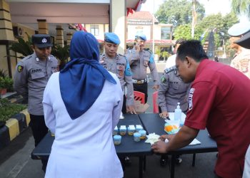 Sukseskan Operasi Tumpas Narkoba Semeru 2023, Polres Kediri Kota Gelar Tes Urine Bagi Anggotanya