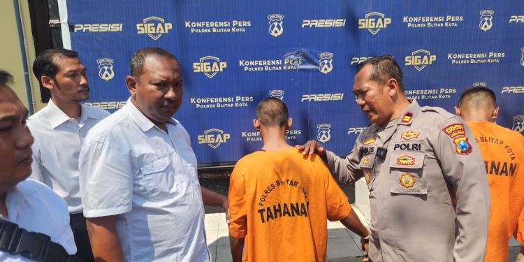 Unit Reskrim Polsek Ponggok Polres Blitar Kota Berhasil Ungkap Kasus Jambret, Curat Apotik dan Pencurian Handphone