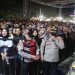 Ribuan Warga Trenggalek Tumpek Blek Saksikan Konser Happy Asmara, Polisi Lakukan Pengamanan Ekstra Ketat