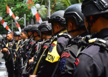 SAT BRIMOB POLDA JABAR BERSAMA POLRES SUKABUMI GELAR SISPAMKOTA
