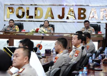 TAKLIMAT AKHIR AUDIT KINERJA ITWASUM POLRI TAHAP II TA. 2023, ASPEK PELAKSANAAN DAN PENGENDALIAN PADA POLDA JABAR