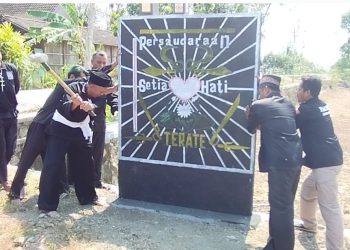 Kapolres Ngawi Apresiasi Pembongkaran 28 Tugu Pencak Silat