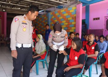 Sambut HUT ke-68, Satlantas Polres Ngawi Lakukan Bakti Sosial di Panti ODGJ Ngrambe
