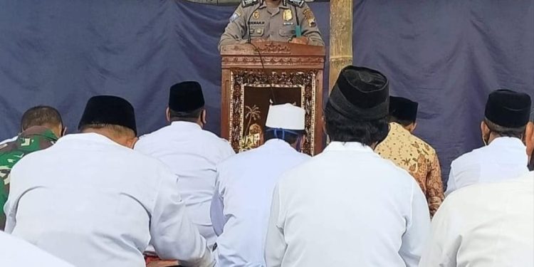 Bripka Luqmanul Hakim: Inovasi Khutbah Jumat Keliling untuk Meningkatkan Hubungan Polisi dan Masyarakat