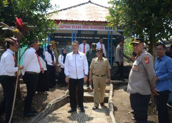 *DIT RESNARKOBA POLDA JABAR BERIKAN PENILAIAN PADA PERLOMBAAN KAMPUNG BEBAS NARKOBA DI BEBERAPA DESA*