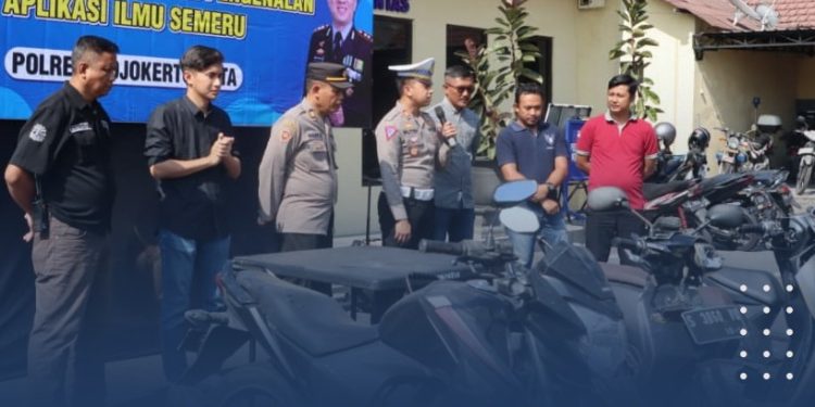 *Polresta Mojokerto Kenalkan Aplikasi ILMU SEMERU dan Kembalikan 4 Ranmor Korban*