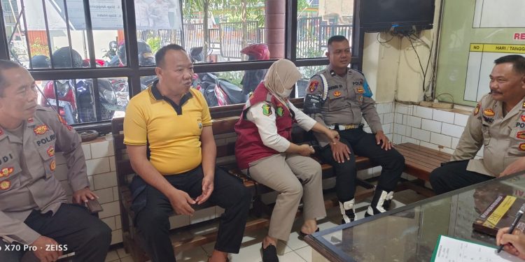 Keliling Mapolsek, Sidokkes Polres Trenggalek Cek Kesehatan Pesonel