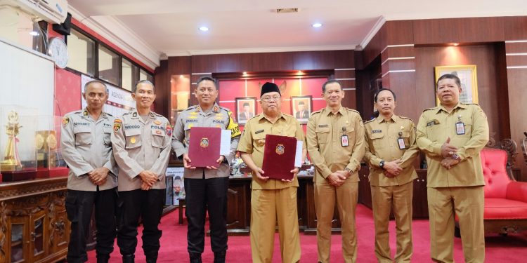 Polres Blitar Kota Tanda Tangani Perjanjian Hibah Tanah dan Sarana Prasarana dengan Pemkot Blitar
