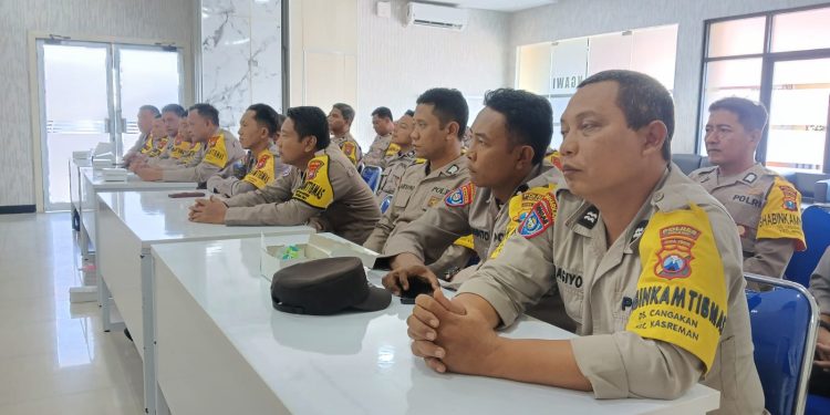 Tingkatkan Kinerja Bhabinkamtibmas,  Polres Ngawi Laksanakan Anev