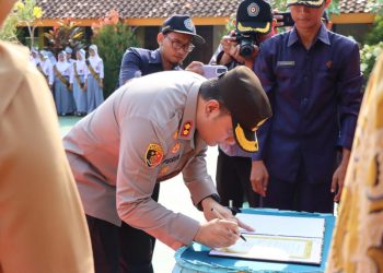 Stop Bullying Di Kalangan Pelajar, Kapolres Kendal Lakukan Sosialisasi Menjadi Irup di SMK Bina Utama Kendal