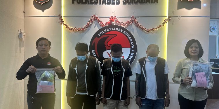 Polisi Berhasil Amankan Residivis Narkoba di Surabaya Ratusan gram Sabu Disita