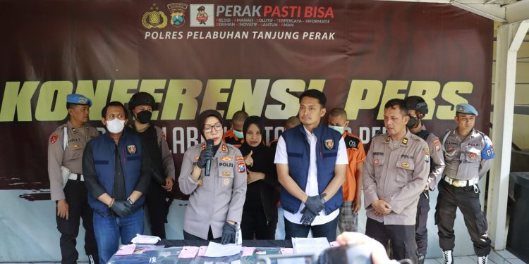 Polres Tanjungperak Amankan Komplotan Pelaku Pemerasan Mengaku Anggota Polisi