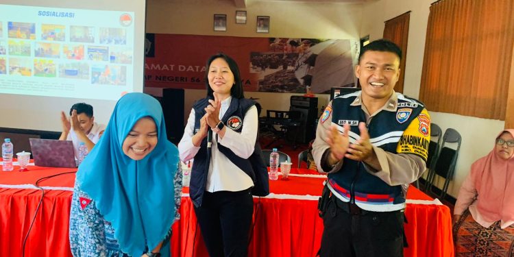 Kembangkan Sayap Kampung Bebas Dari Narkoba Polrestabes Surabaya Kunjungi SMPN 56