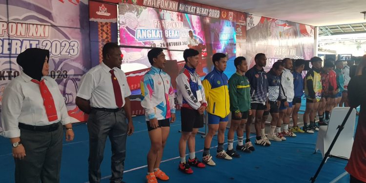 Muhammad Fahri Rahman Tampil di Ajang Kompetisi Angkat Berat Di Bandar Lampung.