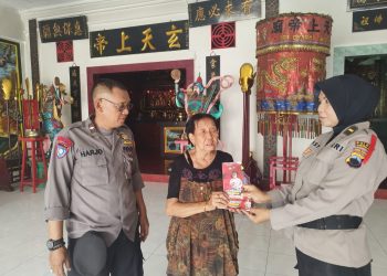 Cooling System Jelang Pemilu 2024, Satbinmas Polres Kendal Sambang ke Vihara Tri Dharma