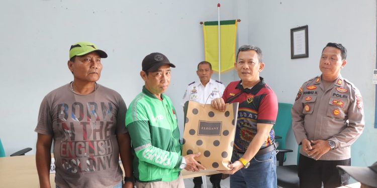 Jumat Curhat Polres Trenggalek Bareng Komunitas Ojol Dan Opang, Ini Yang Dibahas