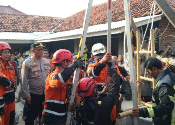 Kabid Humas Polda Jabar : Polisi Turun Tangan Evakuasi Korban di Dalam Sumur
