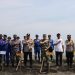 Sambut HUT Polairud ke-73, Polres Kendal Bagikan Sembako dan Tanam Pohon di Pantai Ngebum