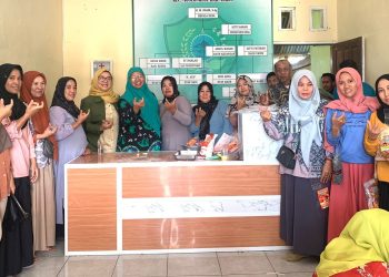 Tim PKM UMI Mks Beri Penyuluhan Kelompok Tani Di Des.Pucak.