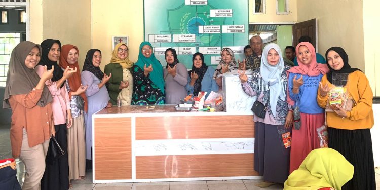 Tim PKM UMI Mks Beri Penyuluhan Kelompok Tani Di Des.Pucak.