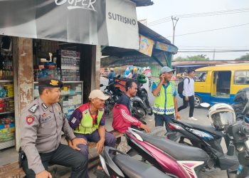 *Kabid Humas Polda Jabar : Polisi Sambangi Tukang Ojek Pangkalan Melalui Patroli Perintis Presisi*
