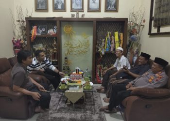 Sampaikan Pemilu Damai, Kapolres Kendal Jalin Silaturahmi Ke Pengasuh Ponpes Al Musthofa Pandes