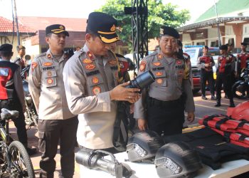 Siap Kawal Pemilu 2024, Polres Ngawi Lakukan Pengecekan Alsus Samapta