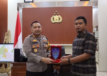 Polres Kediri Kota Dibanjiri Karangan Bunga Apresiasi dari Elemen Masyarakat Atas Keberhasilan Ungkap Kasus