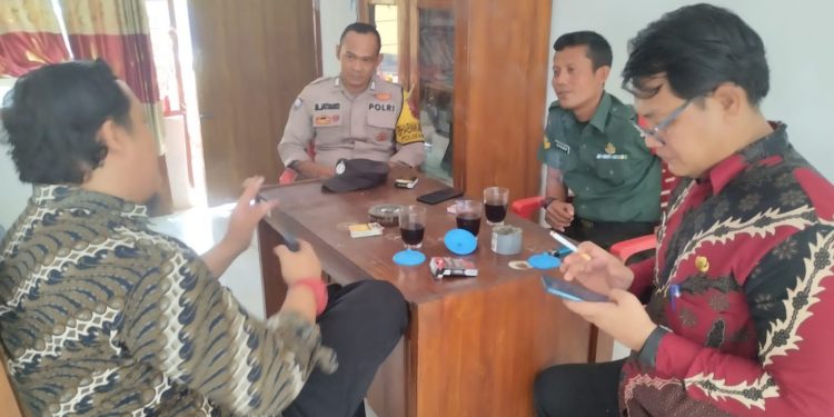 Polsek Weleri Maksimalkan Sambang Toga dan Tomas Sampaikan Pesan Untuk Pemilu Damai 2024