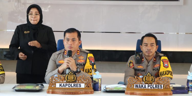 Konferensi Pers Akhir Tahun 2023, Kapolres : Angka Kejahatan dan Pelanggaran Turun