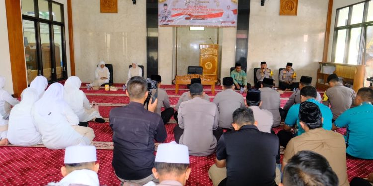 Jelang Pergantian Tahun 2024, Polres Ngawi Gelar Doa Bersama